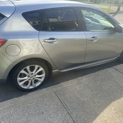 2010 Mazda 3 Hatchback