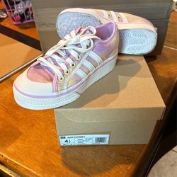 Adidas Kids Size 4.5