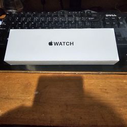 Apple Watch SE (2nd Gen) 40mm 