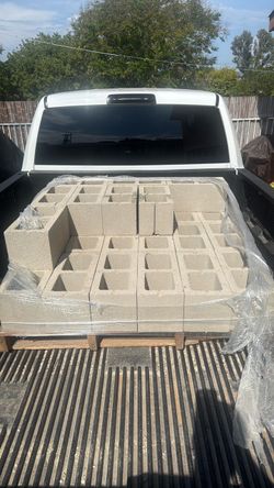 FREE CONCRETE BLOCKS