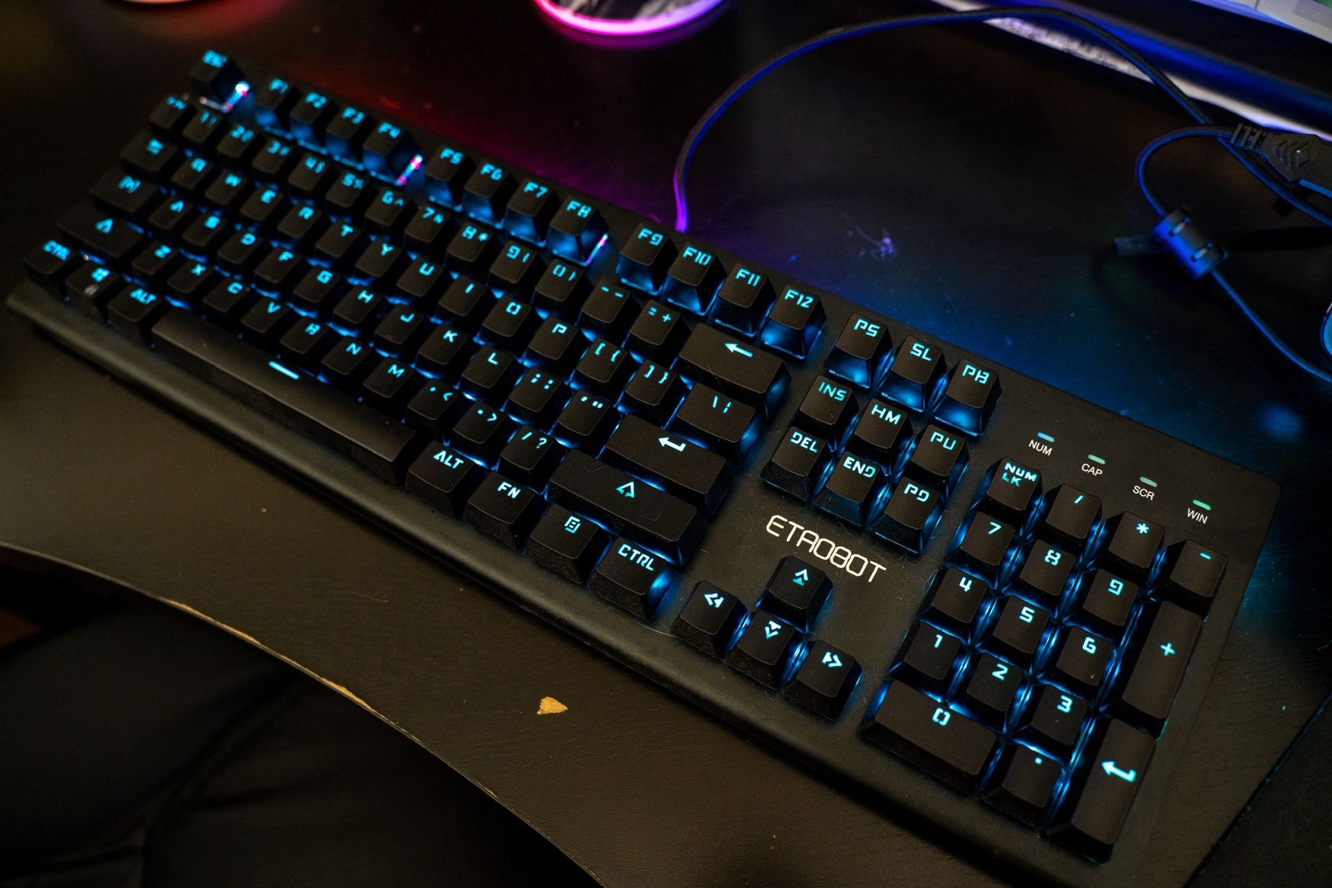 ET Robot RGB Mechanical Gaming Keyboard with MX Blue Switches, 16.8 Million Color LED Backlit and Exclusive Side Light, Heavy Duty Aluminum Chassis
