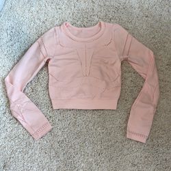 Pink Long Sleeve Cropped Top Fabletics athletic stretchy small workout like new wore few times no piling