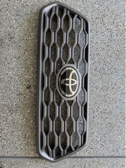 3rd Gen Tacoma Grille