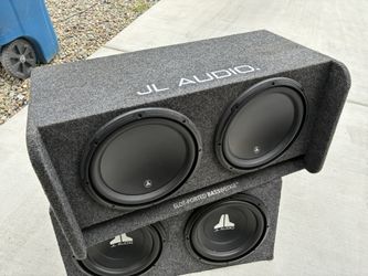 JL Audio 12w3 Subs