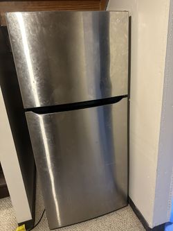 Stainless Steel LG Fridge/freezer