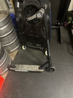 Madd  Gear scooter