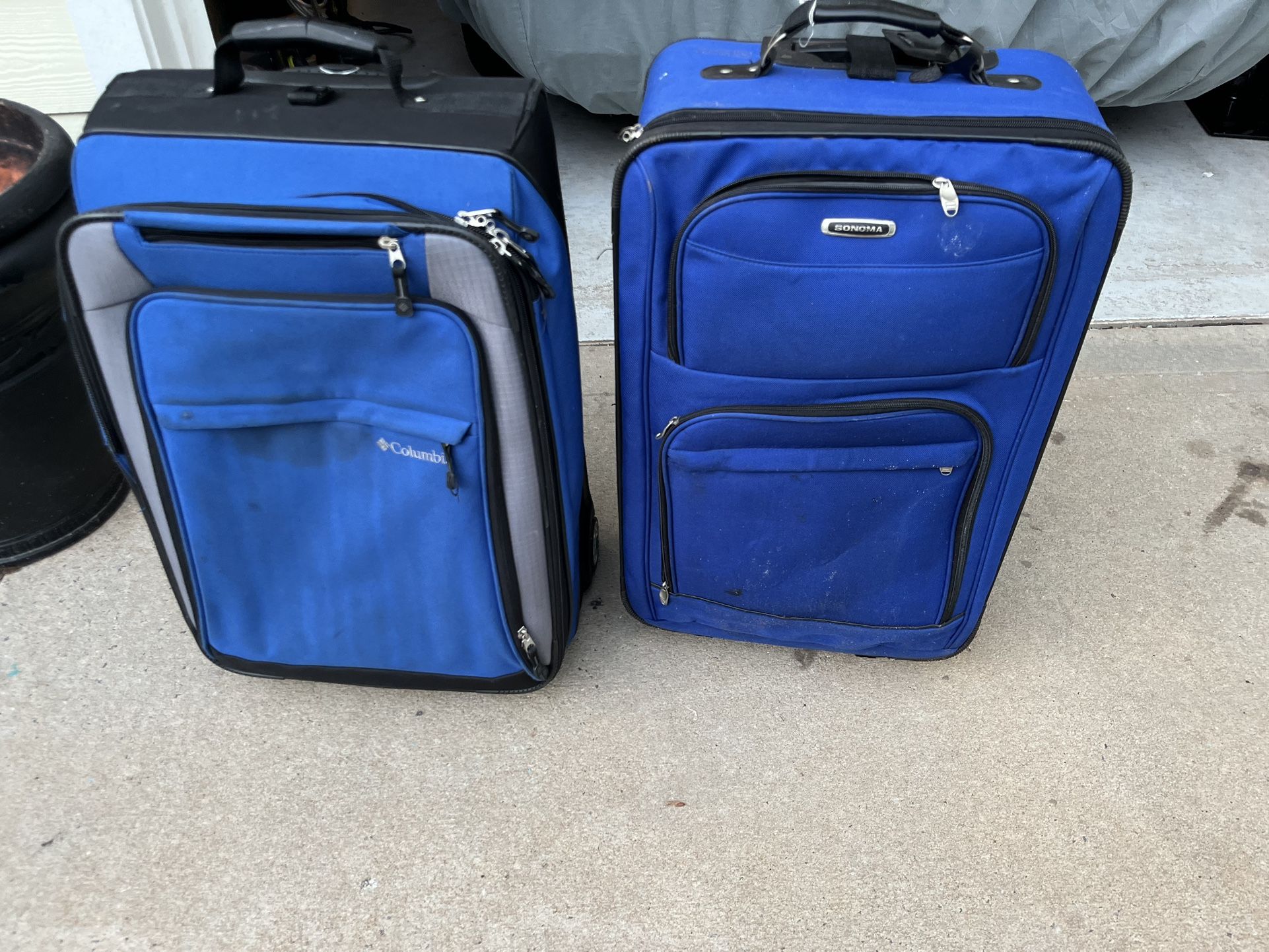 Two Suitcases Midsize 28 Inch