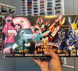 Shf power rangers comicon exclusive