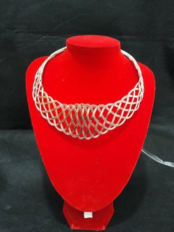 Copper gold choker
