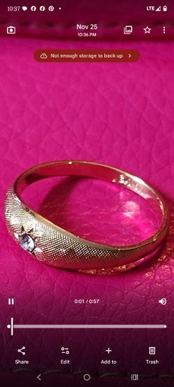 Gorgeous RingGold Textured Band Ring w/ Diamond-Style Accent – Elegant, Shiny, Statement Piece
