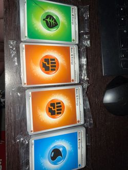 Pokémon Basic Energy Cards Lot of 4, five ascending hero’s sleeves, 5 coins, 5 sets of dice