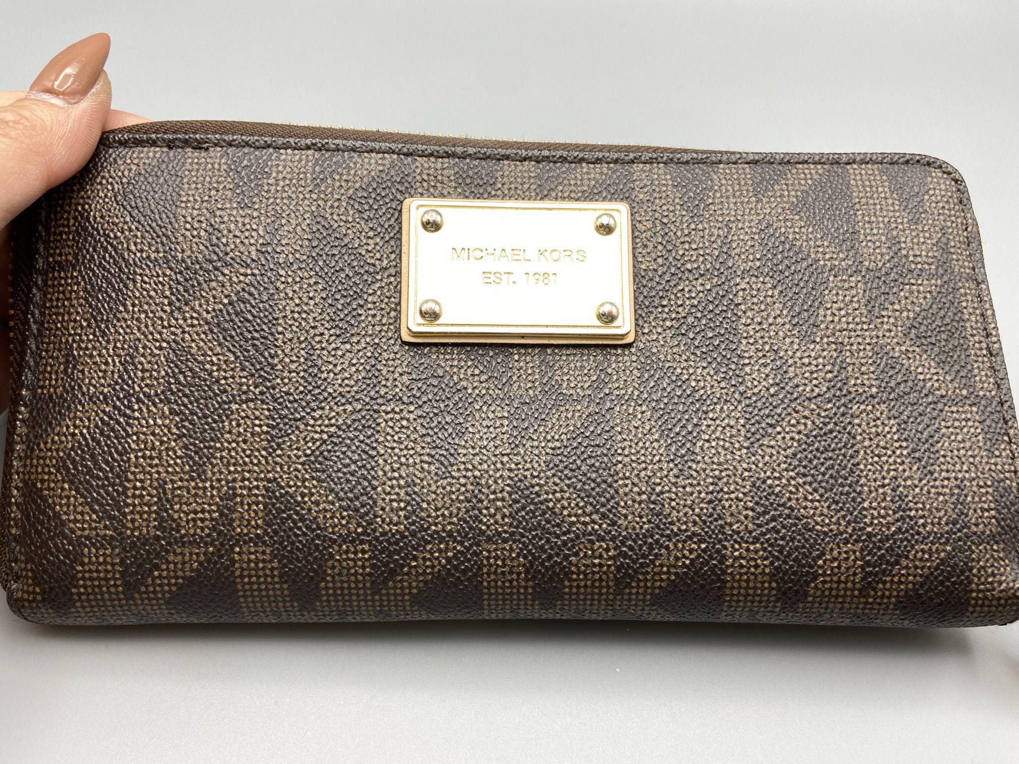 Authentic Michael Kors Wallet 