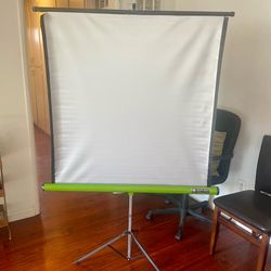 Projection Screen