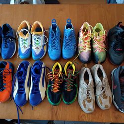 Gently Used Men's Basketball Shoes (Size 11)