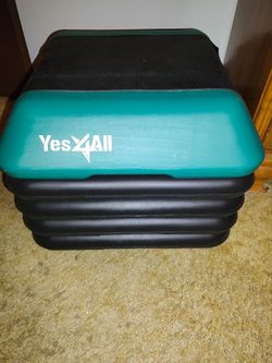 "Yes for all" Aerobic step with multiple heights