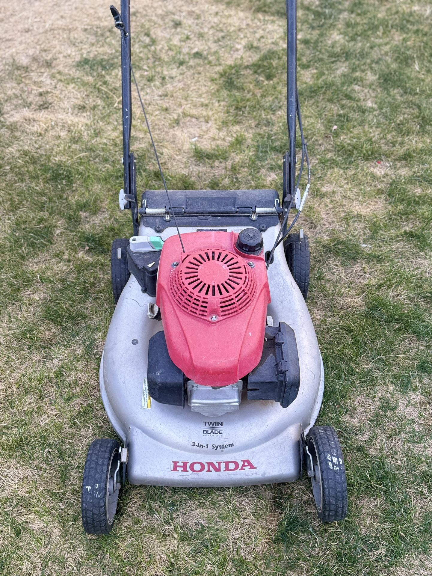 Honda Grass Cutter