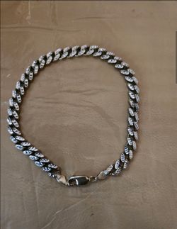 Diamond cut cuban link bracelet