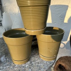 3x -6 1/2 “ ceramic pots