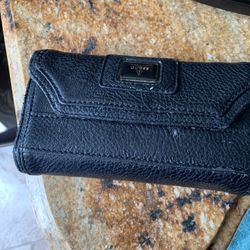 Guess Wallet