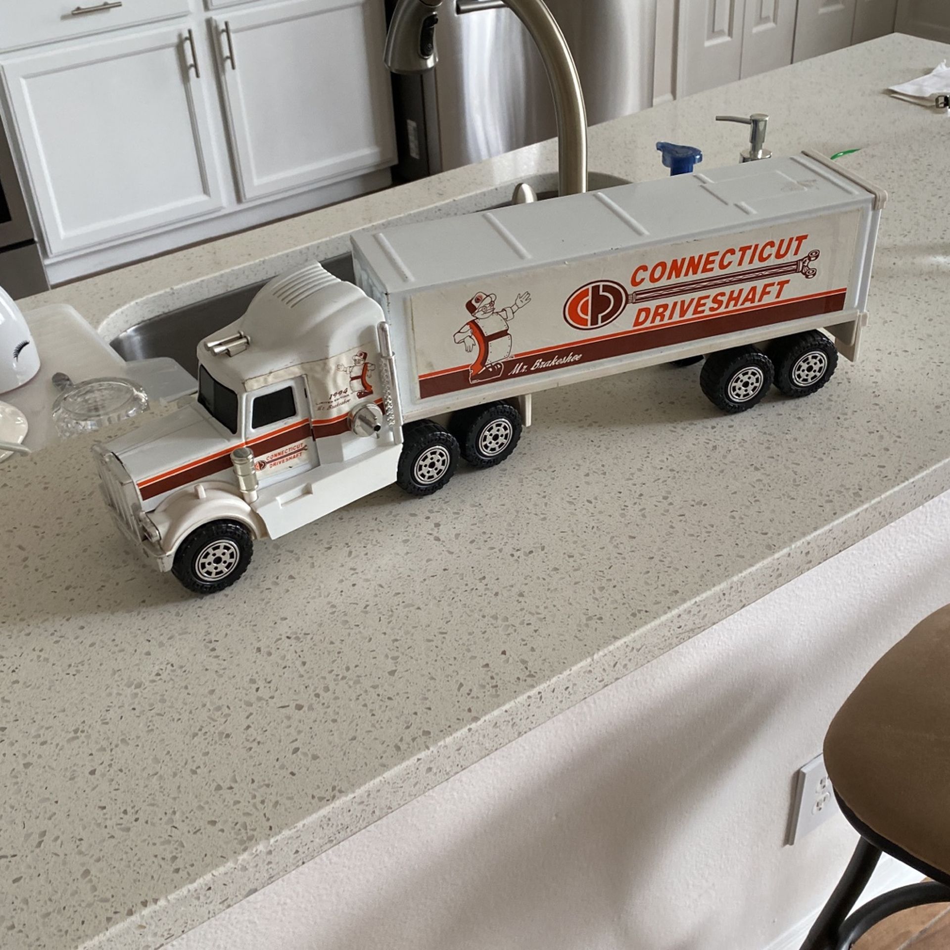 Vintage BUDDY L Truck, Limited Edition 1994 