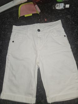 Boys GUESS size 8