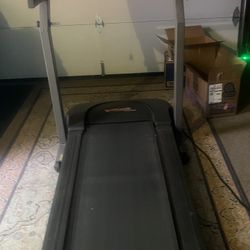 Treadmill 