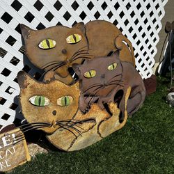 Vintage Metal CAT TRIO Garden Sign Yard Art
