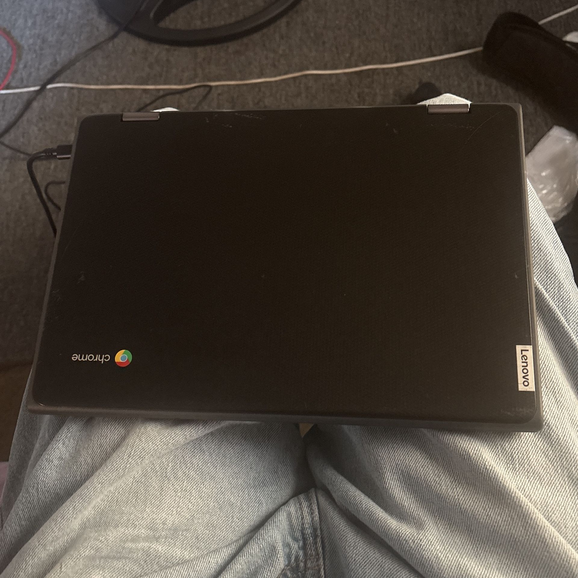 Lenovo 11.6 ChromeBook (Touchscreen)
