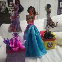 Encanto Party Decorations  And  Isabella And Antonio Piggy Banks 