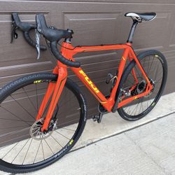 Fuji Altamira CX 1.3 Gravel Bike 