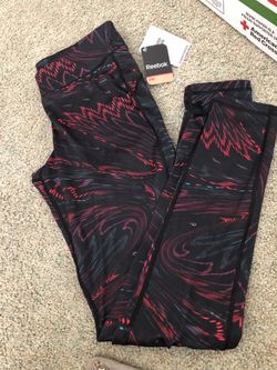 Reebok Pants small