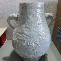 Chinese Large Dragon Porcelain Vase 