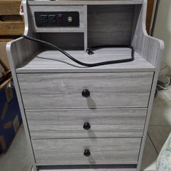 Nightstand with Charging Station, Bedside Table with Storage Cabinet and Drawers, Side Table for Bedroom, Gray