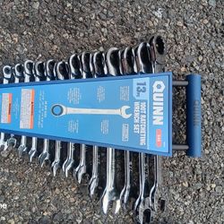 QUINN 100 Tooth SAE Ratcheting Combination Wrench Set, 13-Piece