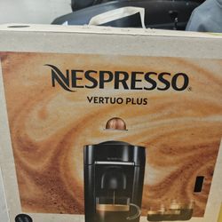 Nespresso Vertuo Plus 