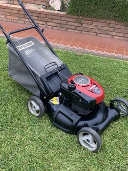 21 inch craftsman 6.50 push lawn Mower  starts right up and ready to use