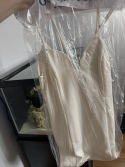 Guess Dress White Large Size 14 Party Dress Bachelorette
