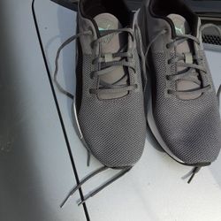 Zapatos PUMA # 9.5