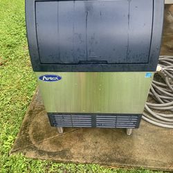 Ice Machine 
