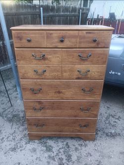 Dresser