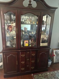 Curio cabinet