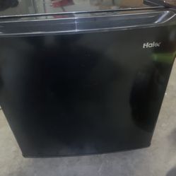 Mini Fridge and microwave 