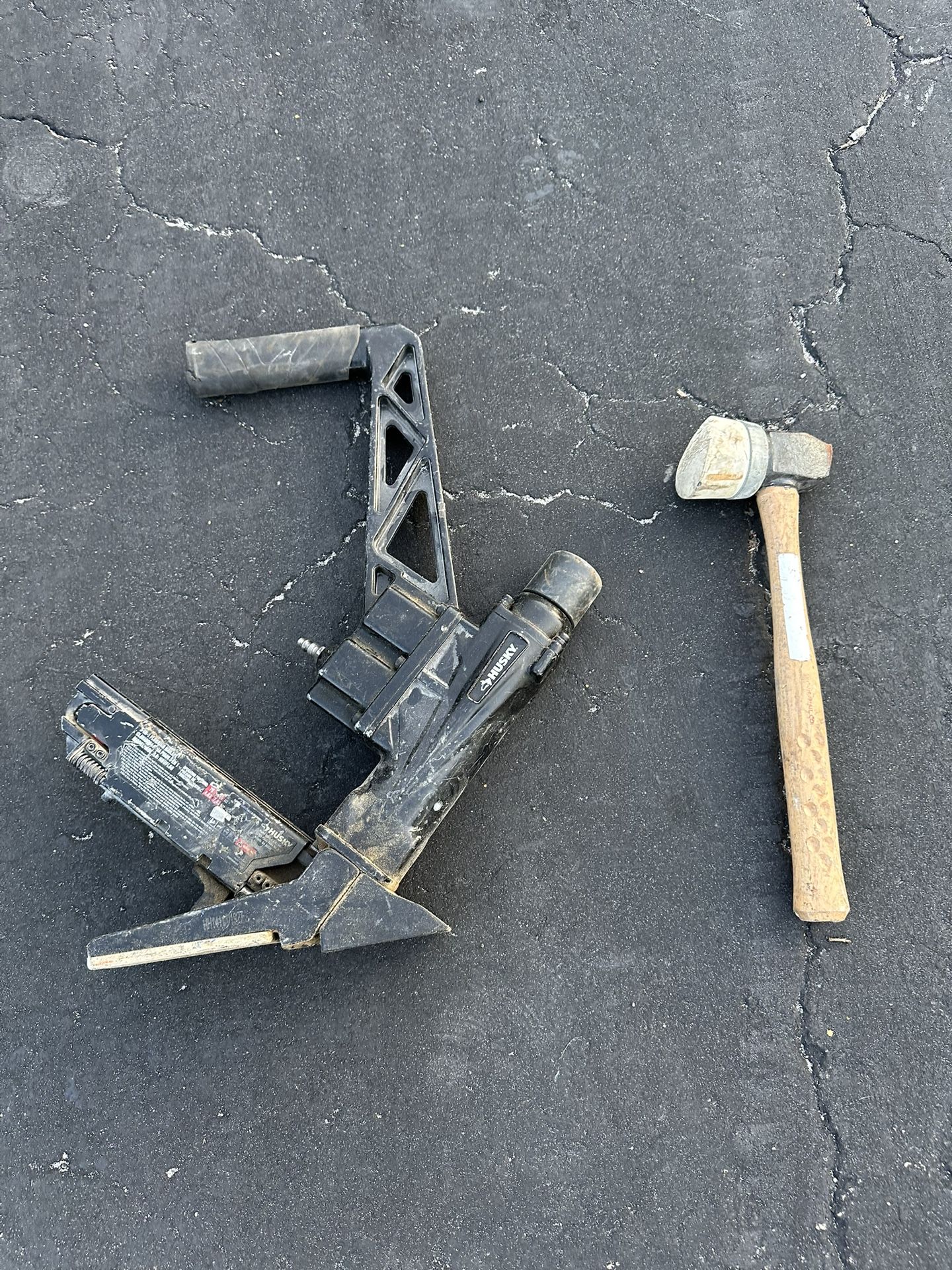 Husky 3 In 1 Flooring Nailer