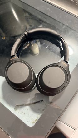 SONY XM4’s BRAND NEW