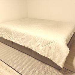 Queen Size Bed Set 