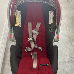 Graco High Quality Stroller And Baby Car Seat Like New