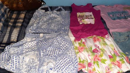Girls clothes size 10/12