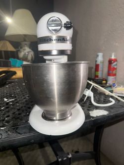 Kitchen aid white medium