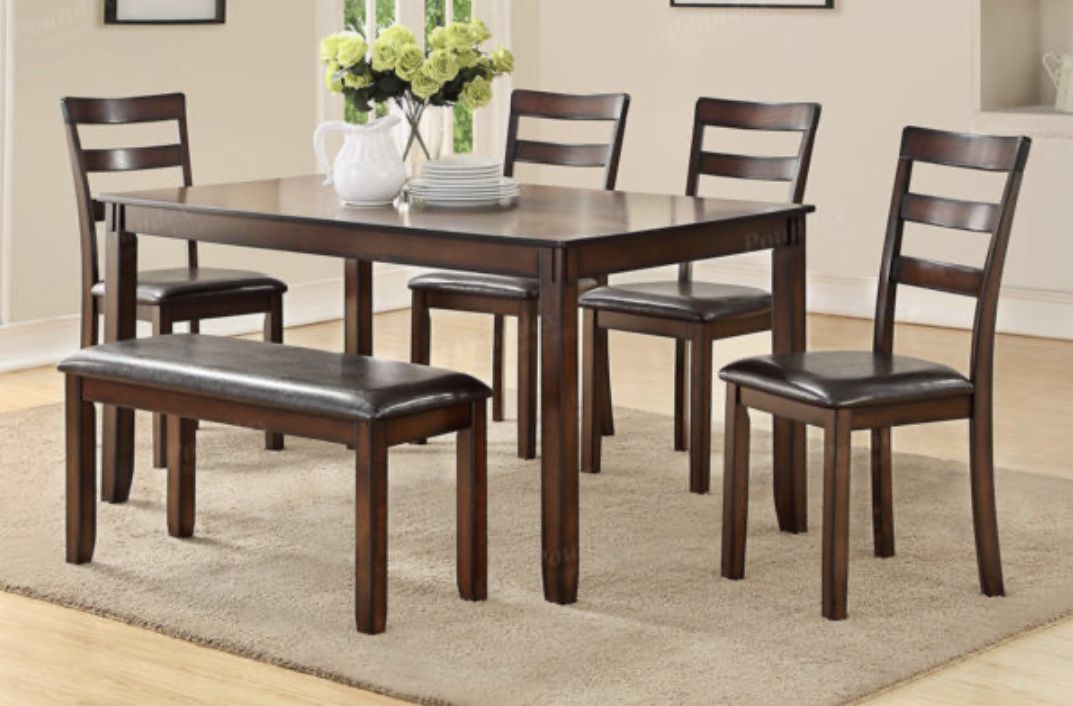 Dining Table + 4 Chairs & Bench