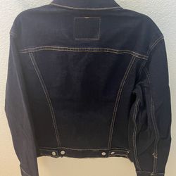 Levi’s Coat  Small Size